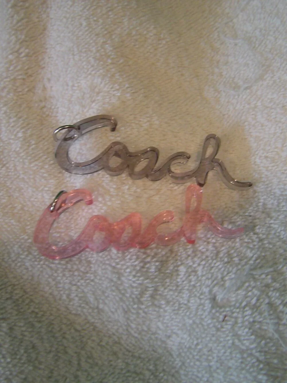 AUTHENTIC COACH COACH ACRYLIC SCRIPT HANG TAGS  1 PINK/1SMOKE    EUC - Picture 10 of 10
